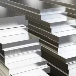 Aluminio sube a máximo en más de cuatro años por tensiones en Oriente Medio y el cobre avanza