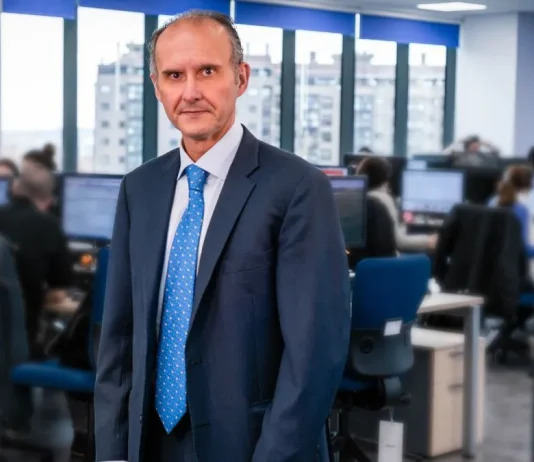 Banca: El impacto financiero de la fricción operativa en la retención de clientes