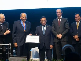 En sus 130 aniversario, la SNI entrega Medalla al Mérito Industrial a Jorge Rodríguez Rodríguez, fundador del Grupo Gloria