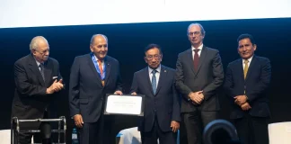 En sus 130 aniversario, la SNI entrega Medalla al Mérito Industrial a Jorge Rodríguez Rodríguez, fundador del Grupo Gloria