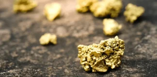 Rusia proyecta elevar su producción de oro hasta 500 toneladas en 2026