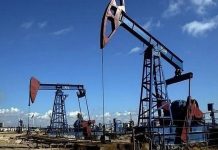 El petróleo cae a mínimos tras la tregua entre EE. UU. e Irán y el mercado apuesta por una mayor estabilidad