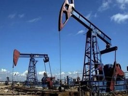 El petróleo cae a mínimos tras la tregua entre EE. UU. e Irán y el mercado apuesta por una mayor estabilidad