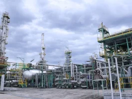 Petroperú bajo revisión por funcionarios con investigaciones fiscales abiertas