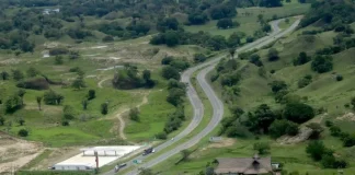 Colombia impulsa megaproyecto vial de US$ 1.700 millones para fortalecer su competitividad logística