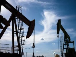 Petróleo sube más de 11% por tensión entre EE. UU. e Irán y amenaza sobre el Estrecho de Ormuz