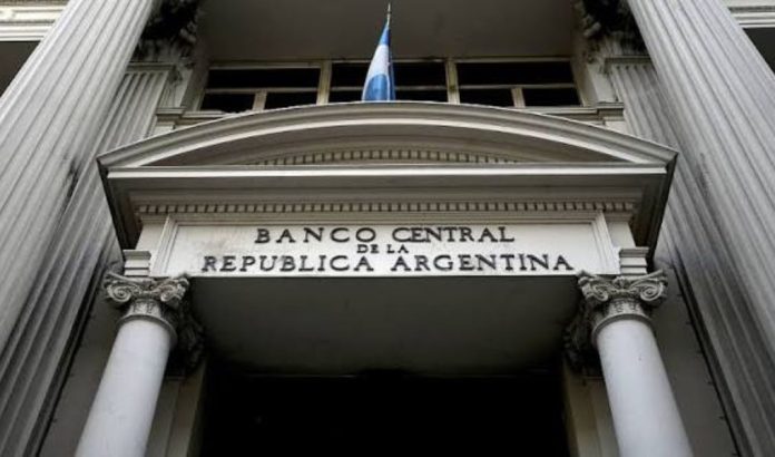 MEDIOS (19)