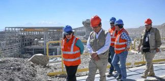 Ministro de Energía y Minas supervisa operaciones de Cerro Verde en Arequipa