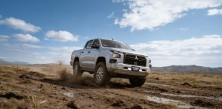 Mitsubishi lanza la nueva L200 automática y fortalece su oferta en el mercado de pickups