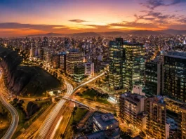 Perú supera los 34 millones de habitantes: el reto energético de las ciudades que siguen creciendo