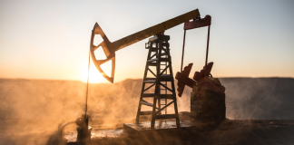 Petróleo vuelve al centro de la atención internacional por un cambio en el mercado global del crudo