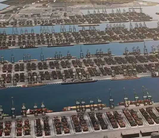 Singapur construye el puerto automatizado más grande del mundo