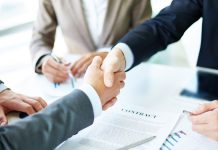 Casi 7 de cada 10 organizaciones registraron despidos durante la primera mitad del año