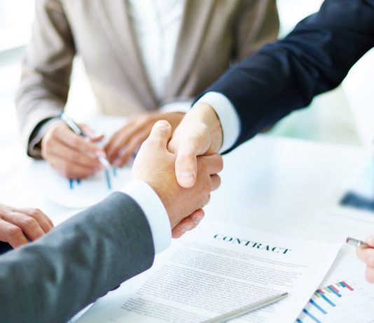 Casi 7 de cada 10 organizaciones registraron despidos durante la primera mitad del año