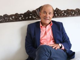 Alejandro Indacochea plantea reformas urgentes para recuperar el rumbo económico