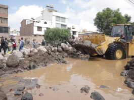 CAPECO advierte que el Fenómeno El Niño pone en riesgo la economía y evidencia y el retraso en obras de prevención