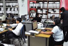 MEF: trabajadores CAS podrían no recibir CTS y gratificación