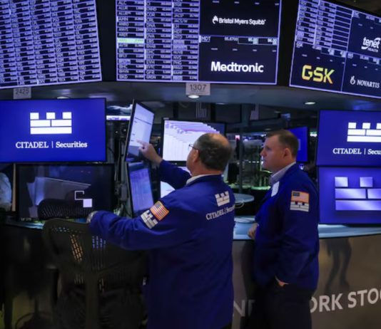 Mercados globales muestran cautela con recuperación parcial mientras el miedo cede levemente y persiste la volatilidad
