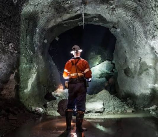 Minería debe fortalecer su relación con la sociedad para asegurar talento y minerales del futuro