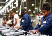 Creación de empleo en EE.UU. decepciona y reaviva dudas sobre la Economía
