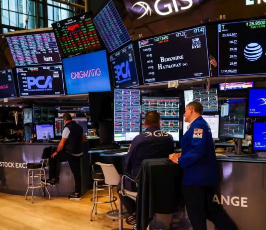 Mercados globales: cautela, mejora del sentimiento e intensa divergencia en Wall Street