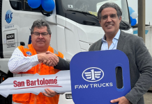 FAW, con el respaldo de San Bartolomé, entrega ocho modernos remolcadores JH6 480 HP GNV para fortalecer el transporte de carga pesada en el Perú
