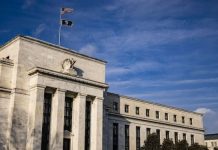 EE. UU. acelera, pero la inflación inquieta a la Fed