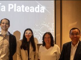 Perú aún está rezagado en la Economía Plateada y tiene el reto de aprovechar el talento senior en la era de la IA