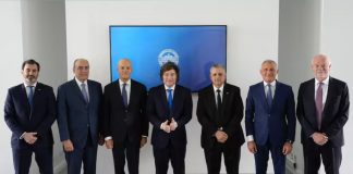 YPF, Eni y XRG negocian financiamiento de hasta US$16.000 millones para Argentina LNG