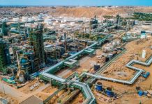 Petroperú paraliza Talara por falta de liquidez para comprar crudo