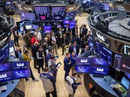 Tensión en Oriente Medio golpea a las bolsas y dispara el petróleo