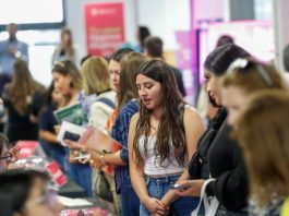 Chile: Empleo joven pierde 95 mil puestos en un año y se acentúa crisis en la formalidad