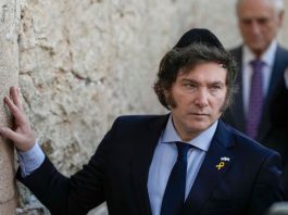 Riesgo país de Argentina rebota y aumenta la cautela sobre Milei