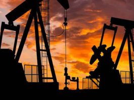 Petróleo sube 1,6% ante incertidumbre por el estrecho de Ormuz