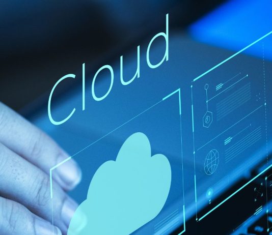 De la banca a la siderurgia: la integración de nube, datos e inteligencia artificial redefine la estrategia empresarial en América Latina