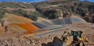 SNMPE pide priorizar Tía María para destrabar inversión minera