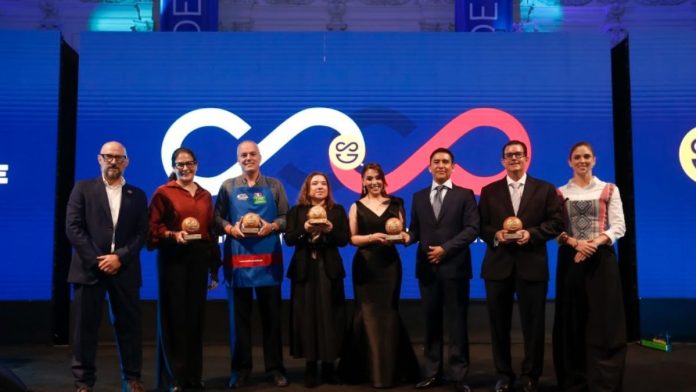 WEB - MEDIOS (36)