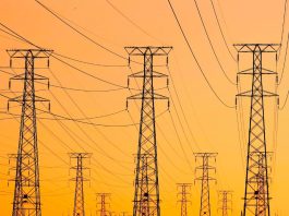 Chile: Ministra Rincón y líderes del sector energético urgen modernizar la red para evitar cuellos de botella