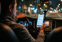 Uber y R2 consolidan una alianza para acelerar el financiamiento digital de la economía independiente en Perú