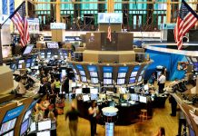 Bonos y petróleo vuelven a presionar a Wall Street