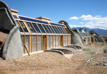 Formación del método Earthship para la construcción de viviendas sustentables y autosuficientes llega por primera vez a Perú en español