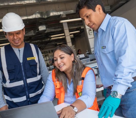 Pacasmayo renueva la acreditación de sus laboratorios e impulsa el control de calidad en obra con su Laboratorio Móvil