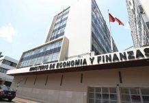 MEF plantea subir la RMV en dos tramos y mover feriados a viernes
