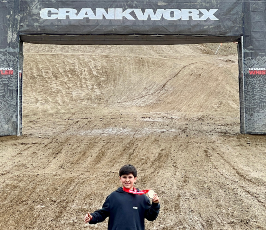 Ciclista chileno de 11 años se consagra en Crankworx Whistler 2026, el festival de mountain bike más importante del mundo