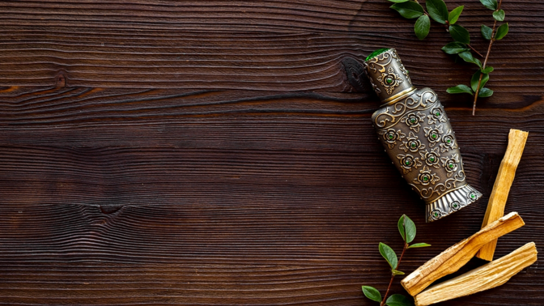 Perfumes árabes: cómo el oud amplió su presencia en la perfumería contemporánea Perfumes árabes: cómo el oud amplió su presencia en la perfumería contemporánea