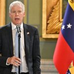 EE. UU. busca inversiones para reactivar petróleo venezolano
