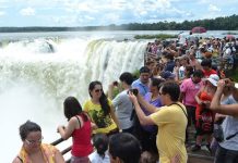 Turismo dejará déficit de hasta USD 6.200 millones en Argentina
