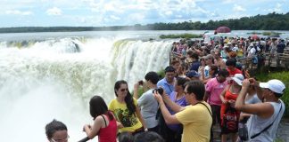 Turismo dejará déficit de hasta USD 6.200 millones en Argentina