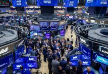 Wall Street retrocede mientras el bono a 10 años toca máximos desde 2023