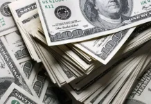 Dólar cae a mínimos desde mayo ante expectativas sobre la Fed